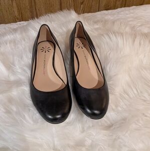 Isaac Mizrahi Live Black/Gold Women's Shoes Size 6.5M